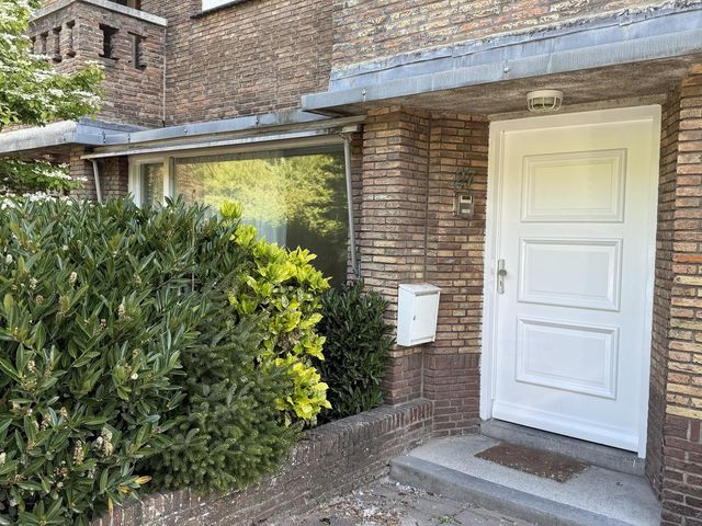 Muurbloemweg 27, 'S-Gravenhage