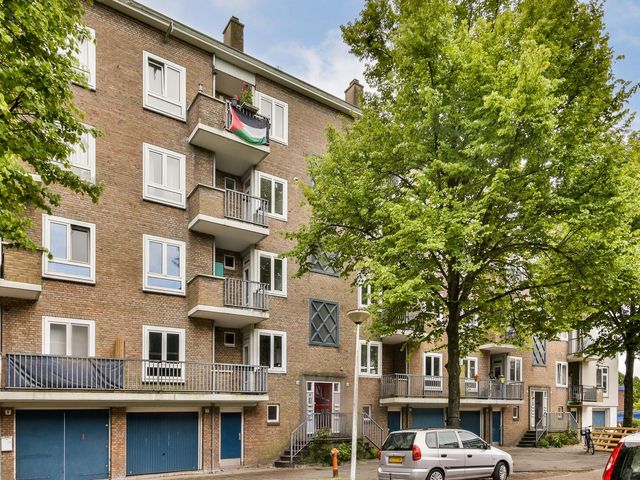 Ariana Nozemanstraat 15 3, Amsterdam