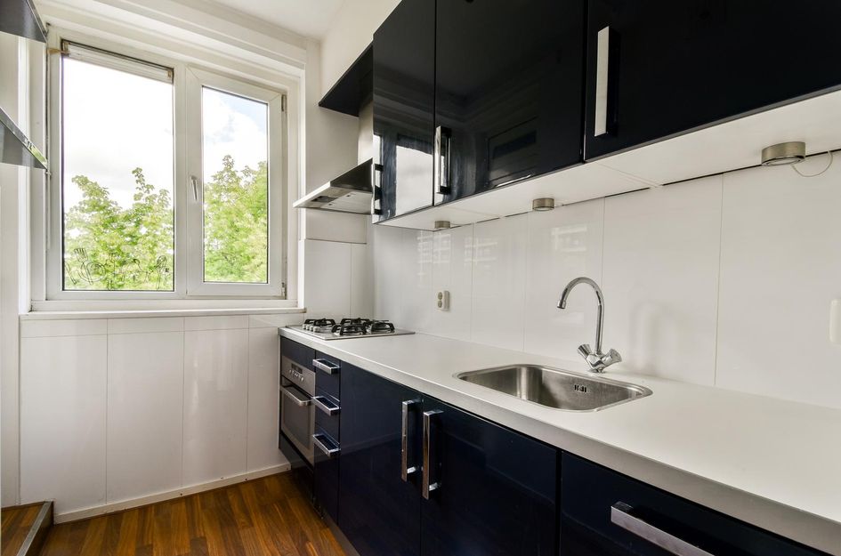 Ariana Nozemanstraat 15 3
