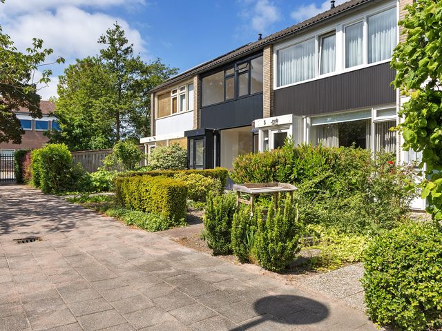 Groenelaan 7, Blokker
