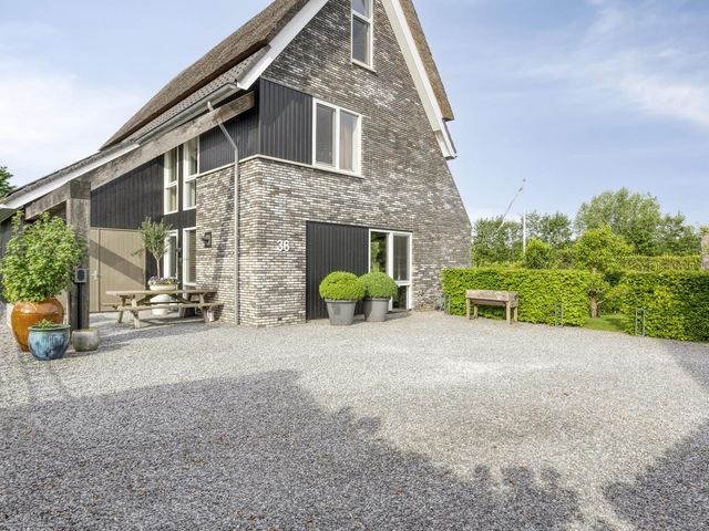 Veenerf 36, Nijkerkerveen