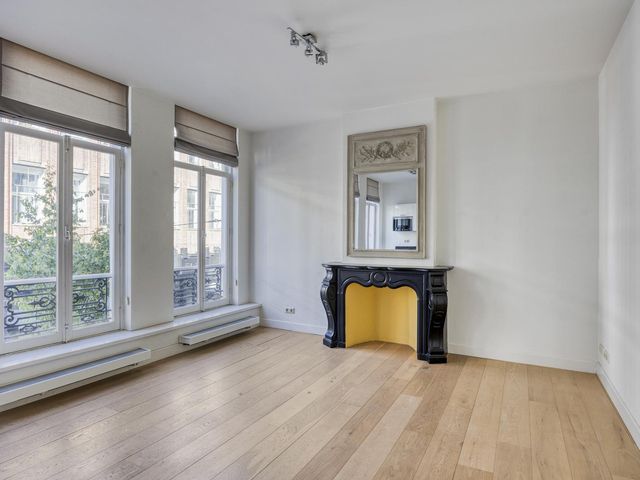Noordeinde 87B, 'S-Gravenhage