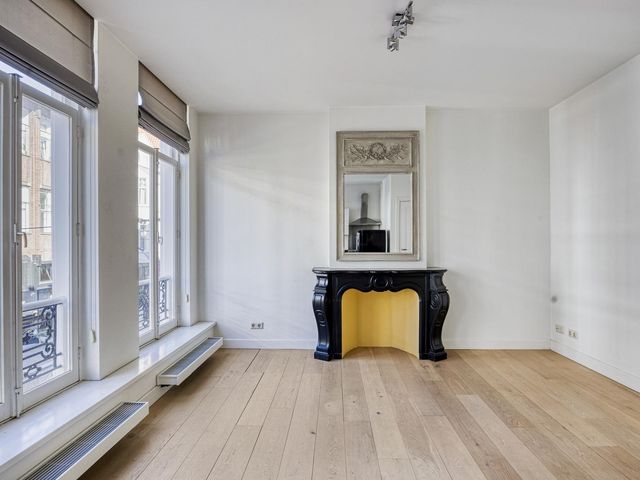 Noordeinde 87B, 'S-Gravenhage