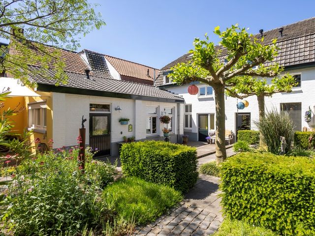 Oudeborgstraat 29, Herten