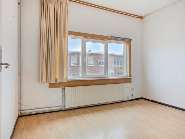 Pluvierstraat 475, Den Haag