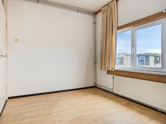 Pluvierstraat 475, Den Haag