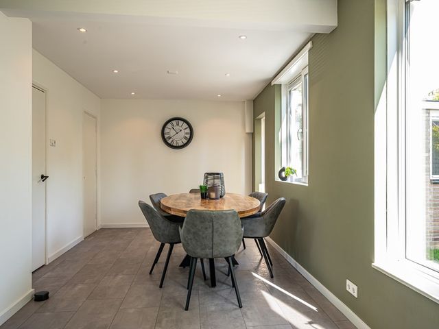 Patrijzenstraat 27, Tollebeek