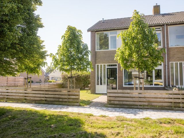 Menno Simonsstraat 16, Witmarsum