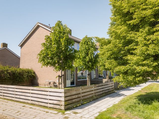 Menno Simonsstraat 16, Witmarsum