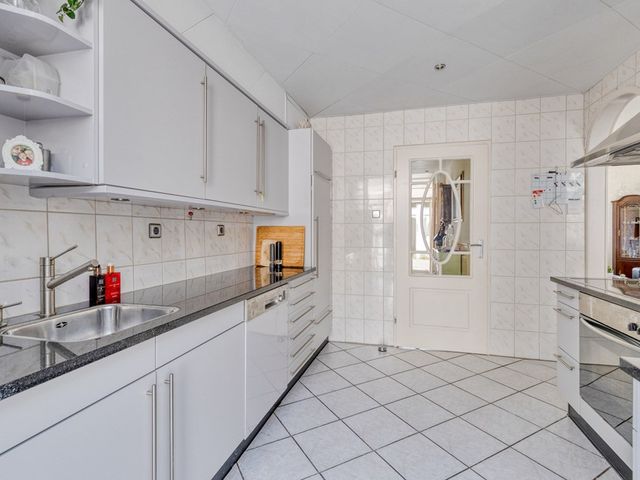 Hertog Albrechtstraat 382, Grootebroek