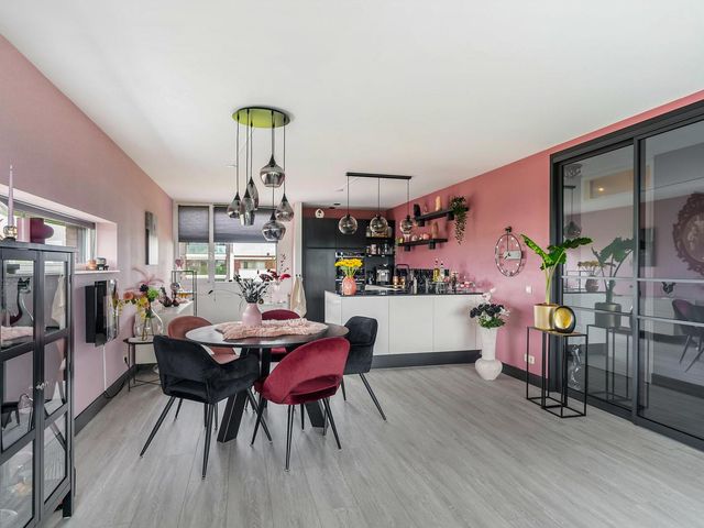 Avenue Carnisse 122, Barendrecht