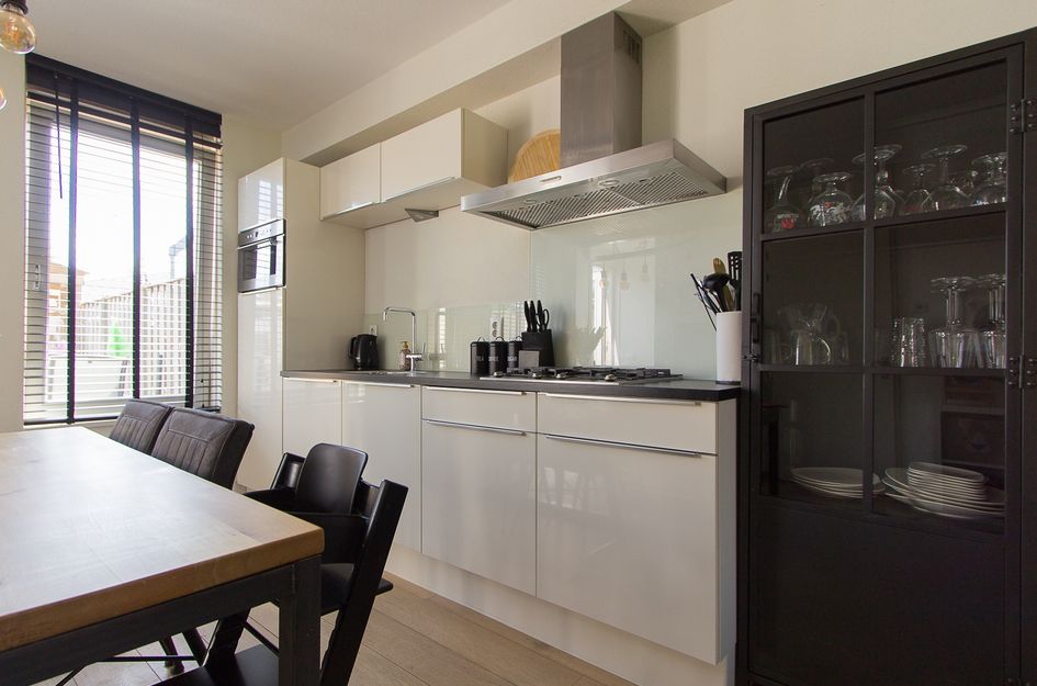 Mgr. Bekkersstraat 18