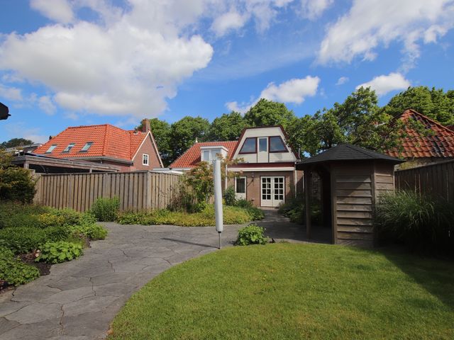 Tuinen 61, Franeker