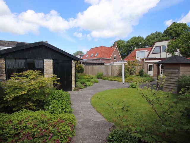 Tuinen 61, Franeker