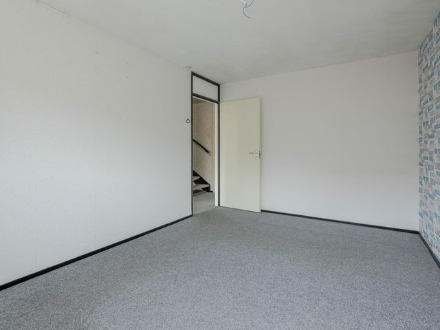 Bazeldijk 12, Rotterdam
