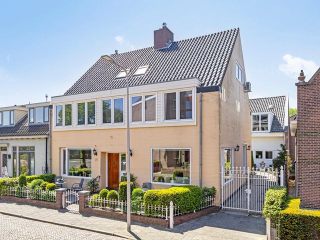 Smidstraat 74, Rijnsburg