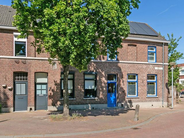 Coenraad Abelsstraat 4, Weert
