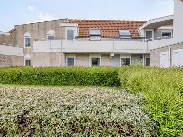 Centrum 27, Brouwershaven