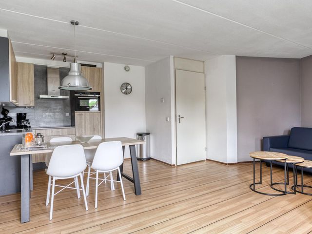 Centrum 27, Brouwershaven