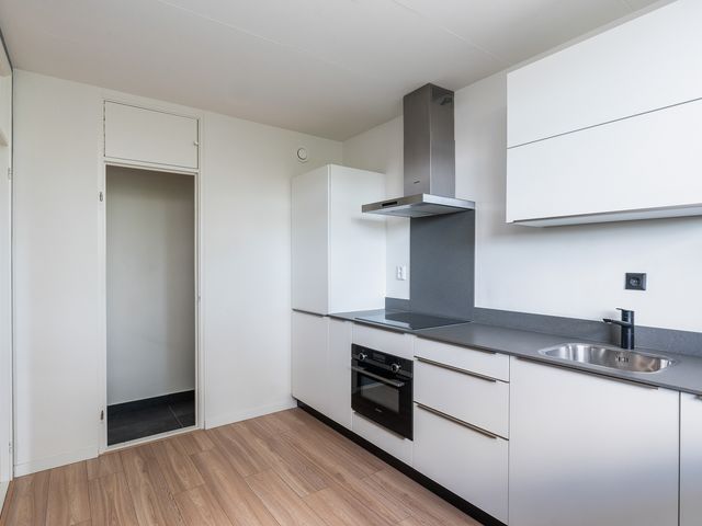 Griegplein 91, Schiedam