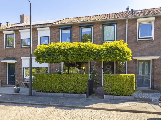 Groen van Prinstererstraat 6, Hardinxveld-Giessendam