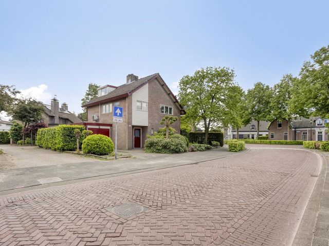 Kerkstraat 56, Bavel