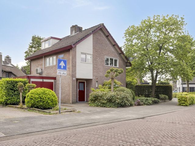 Kerkstraat 56, Bavel