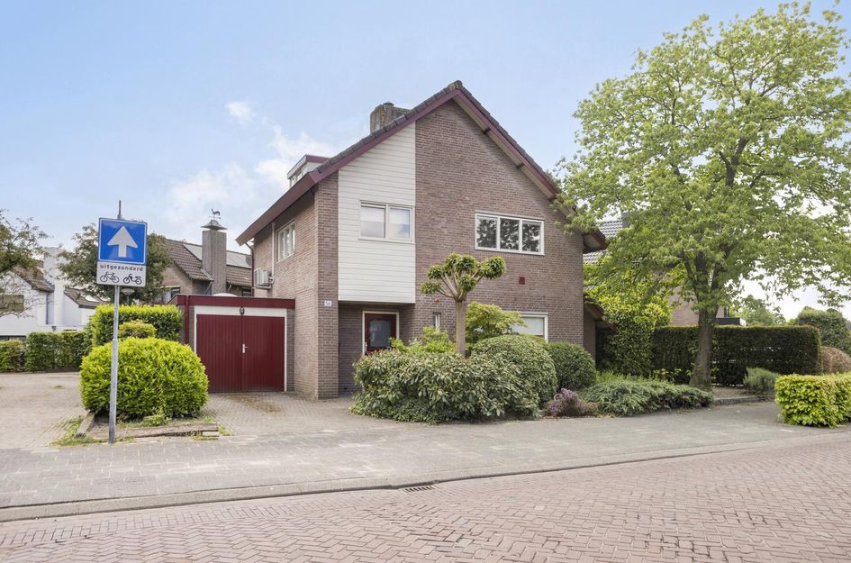 Kerkstraat 56