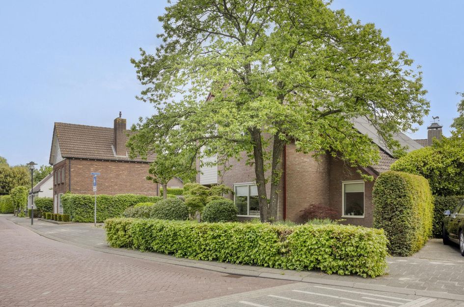 Kerkstraat 56