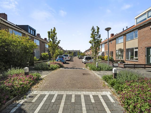 Waalstraat 18, Den Helder