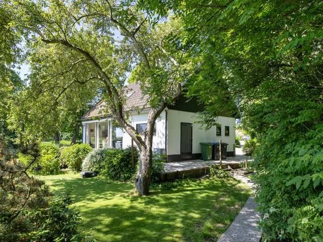 De Wymerts 1, Molkwerum