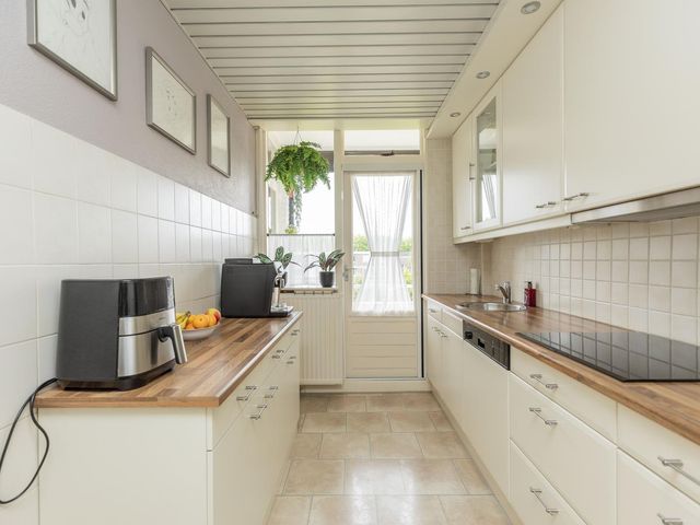 Karl Marxstraat 22, Rotterdam