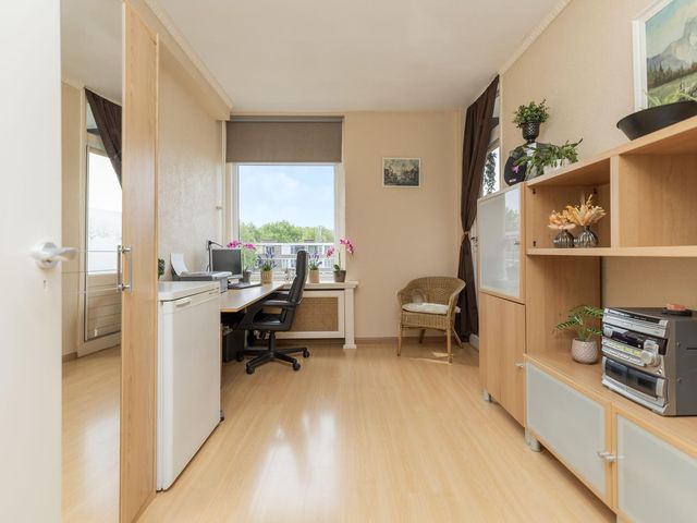 Karl Marxstraat 22, Rotterdam