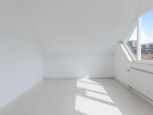Bazeldijk 4, Rotterdam