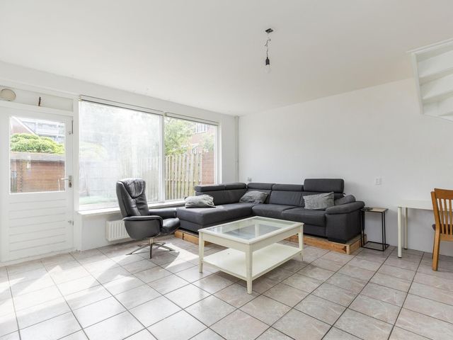 Bazeldijk 4, Rotterdam