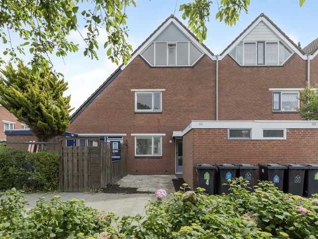 Bazeldijk 4, Rotterdam