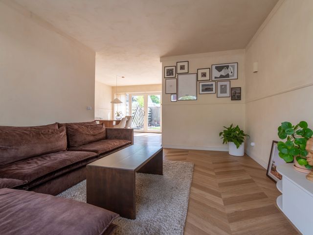 Dissel 23, Veenendaal