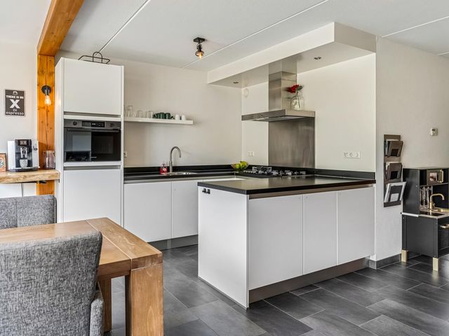 De Breeacker 19, Oosterhout