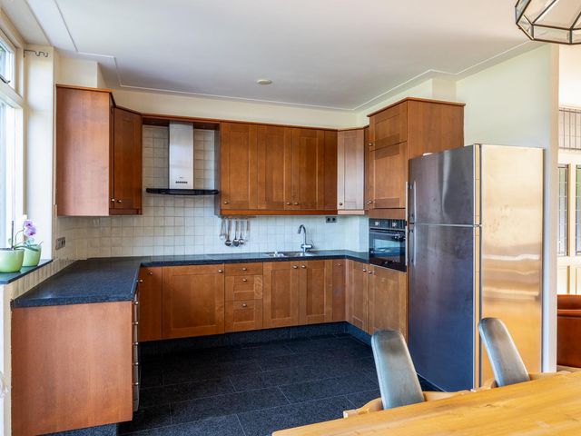 Plateelbakkerstraat 18, Breda