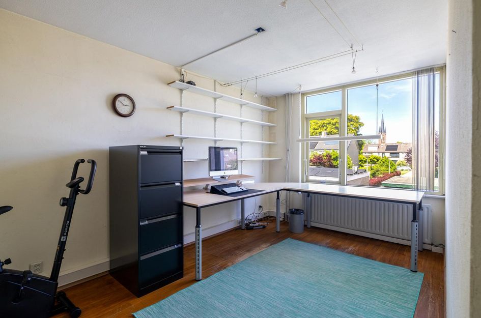 Plateelbakkerstraat 18