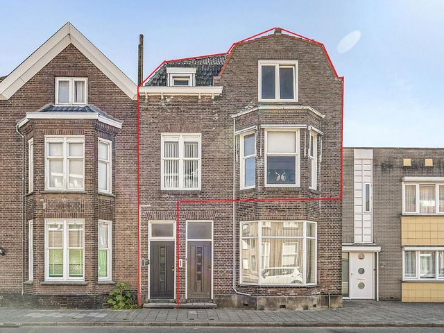 Burgemeester Geillstraat 8, Terneuzen