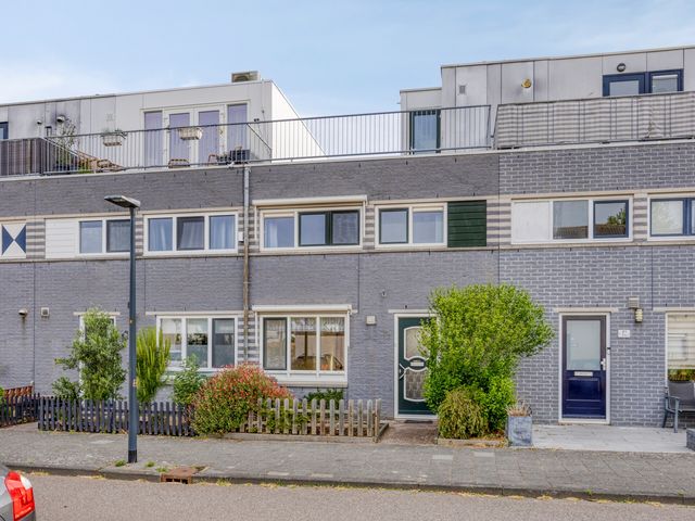 Rie Cramerlaan 33, Leiden