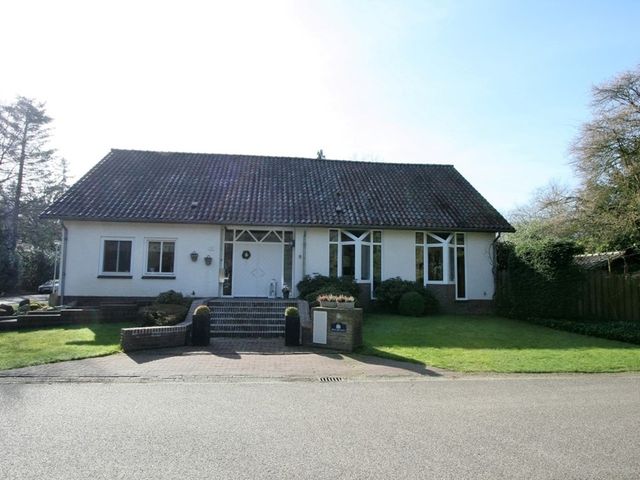 Maliebaan 45, Arcen