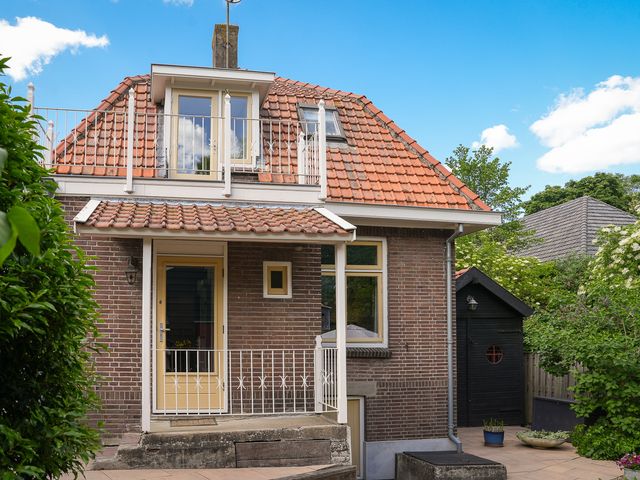 Lingedijk 9, Gellicum