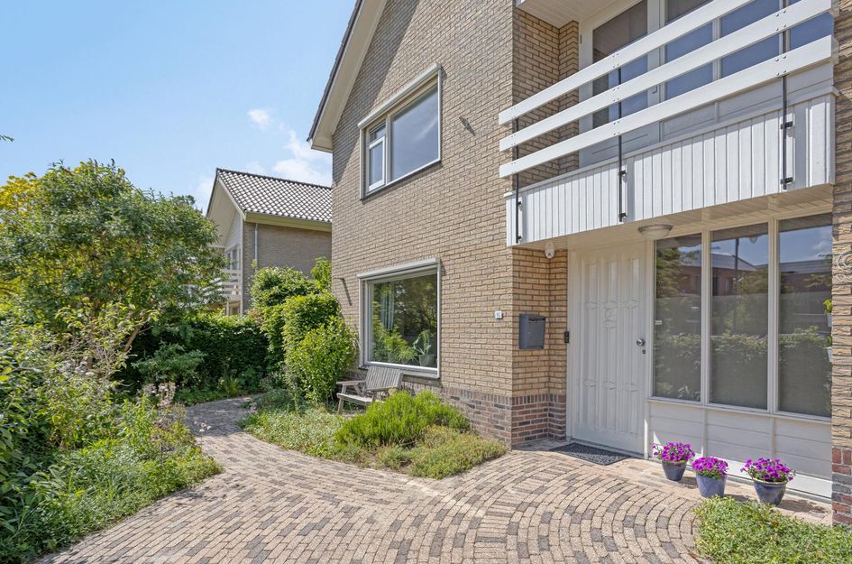 Hoofdstraat 95