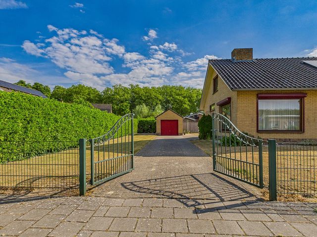 Schoutstraat 13, Sluiskil