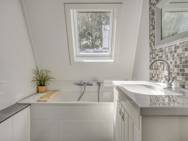 Hoek van de Dijk 15, Zaamslag