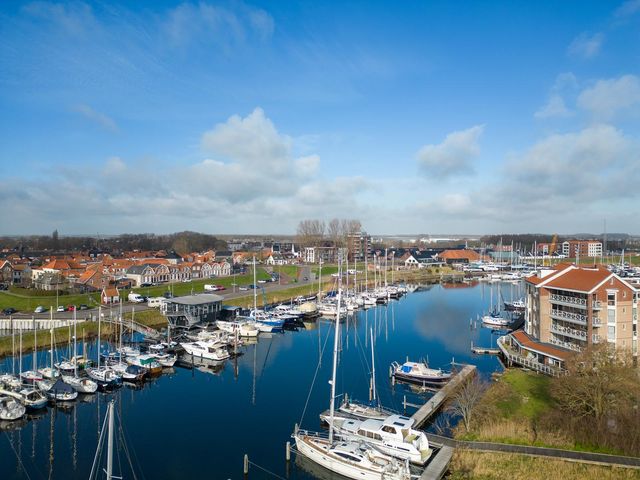 Tussenwoning , Tholen