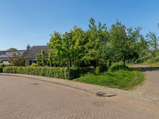 Reygerboslaan 30, Giessen