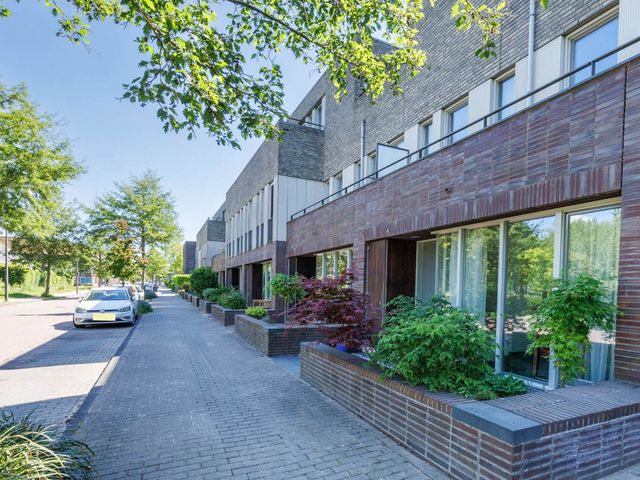 Octavialaan 82, Leiden